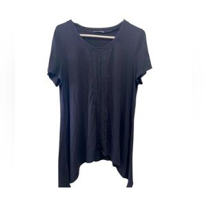 Adriana Papell black shark bite top size large w flowy bottom assymetrical hem